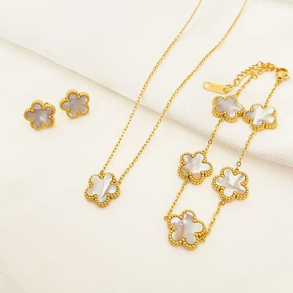 2024  Deluxe Cinquefoil Flower Pendant Necklace Earrings Bracelet Ladies Gift New Wave Stainless Steel Jewellery Set