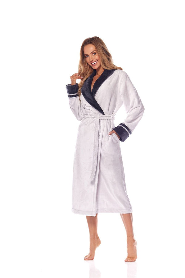 Bathrobe Model 199721 L&L Collection