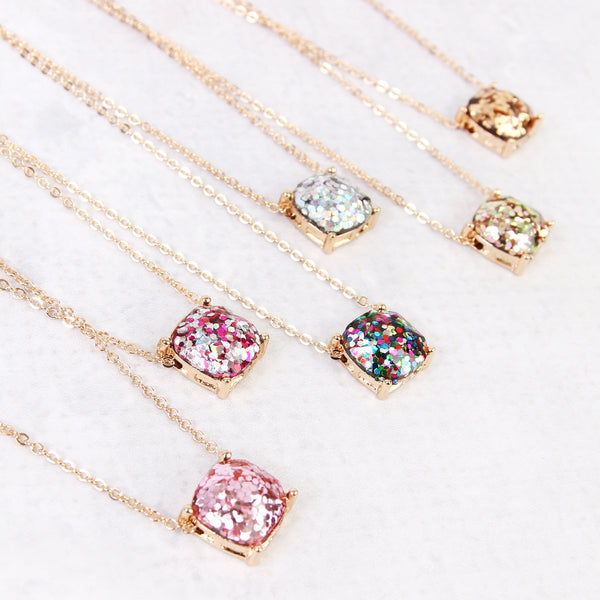 16355 - Cushion Glitter Necklace